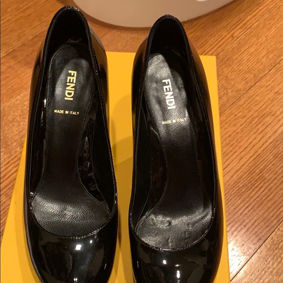 Fendi Decolette Vernice front platform pumps - Picture 3 of 7